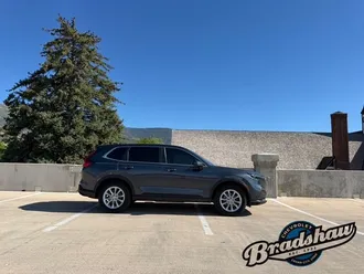 2023 Honda CR-V photo 3