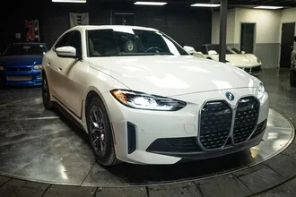 2024 BMW I4 photo 5