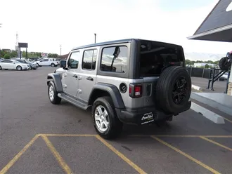 2020 JEEP WRANGLER UNLIMITED photo 3