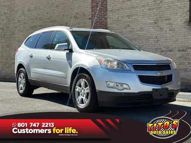 2011 Chevrolet Traverse LT Sport Utility 4D