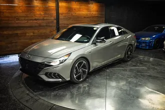 2023 HYUNDAI ELANTRA photo 2