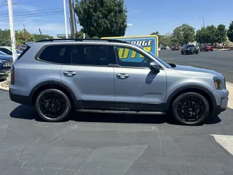 2024 Kia Telluride photo 2