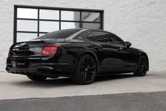 2024 Bentley Flying Spur photo 3