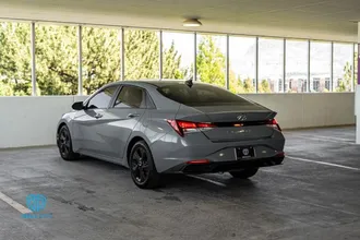Elantra 3