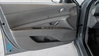 Elantra 10