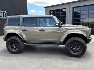 2025 Ford Bronco photo 5