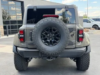 2025 Ford Bronco photo 6
