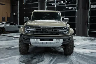 2025 Ford Bronco photo 3
