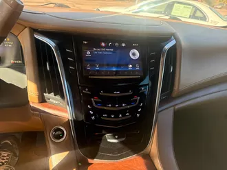 Escalade 29