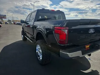 2025 Ford F-150 photo 2