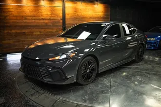 2025 TOYOTA CAMRY photo 2