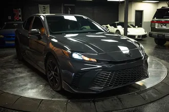 2025 TOYOTA CAMRY photo 5