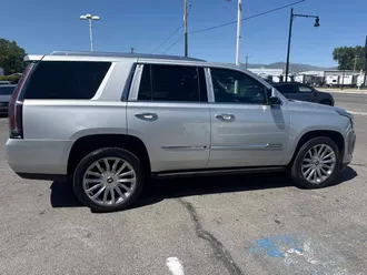 2015 Cadillac Escalade photo 5