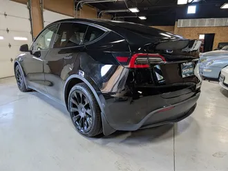 Model Y Long Range 8