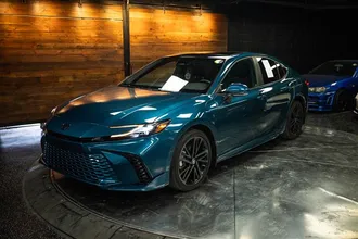 2025 TOYOTA CAMRY photo 2