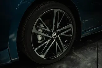 2025 TOYOTA CAMRY photo 3