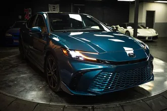 2025 TOYOTA CAMRY photo 5
