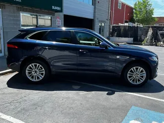 F-PACE 35t Prestige 8
