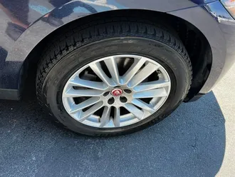 F-PACE 35t Prestige 14