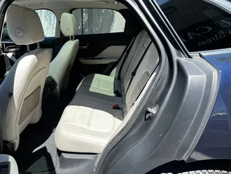 F-PACE 35t Prestige 21
