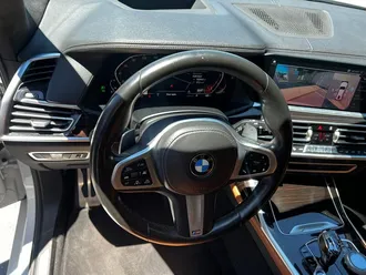 X7 xDrive50i 39