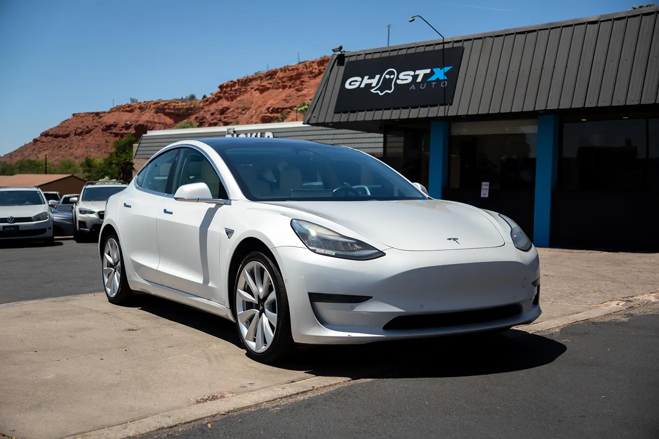 2019 Tesla Model 3's photo