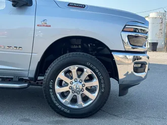 2026 Ram 2500 photo 3