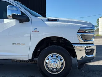 2026 Ram 3500 photo 3