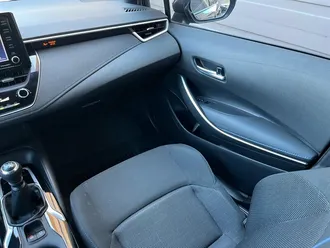 Corolla SE 18
