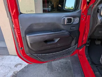 Wrangler Sahara 17