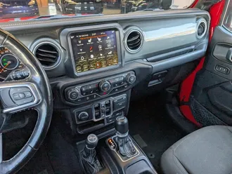Wrangler Sahara 22