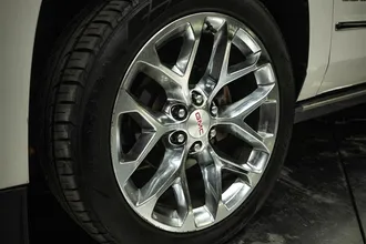 2018 GMC YUKON photo 3