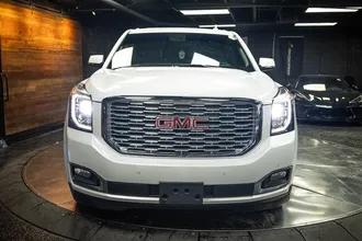 2018 GMC YUKON photo 4