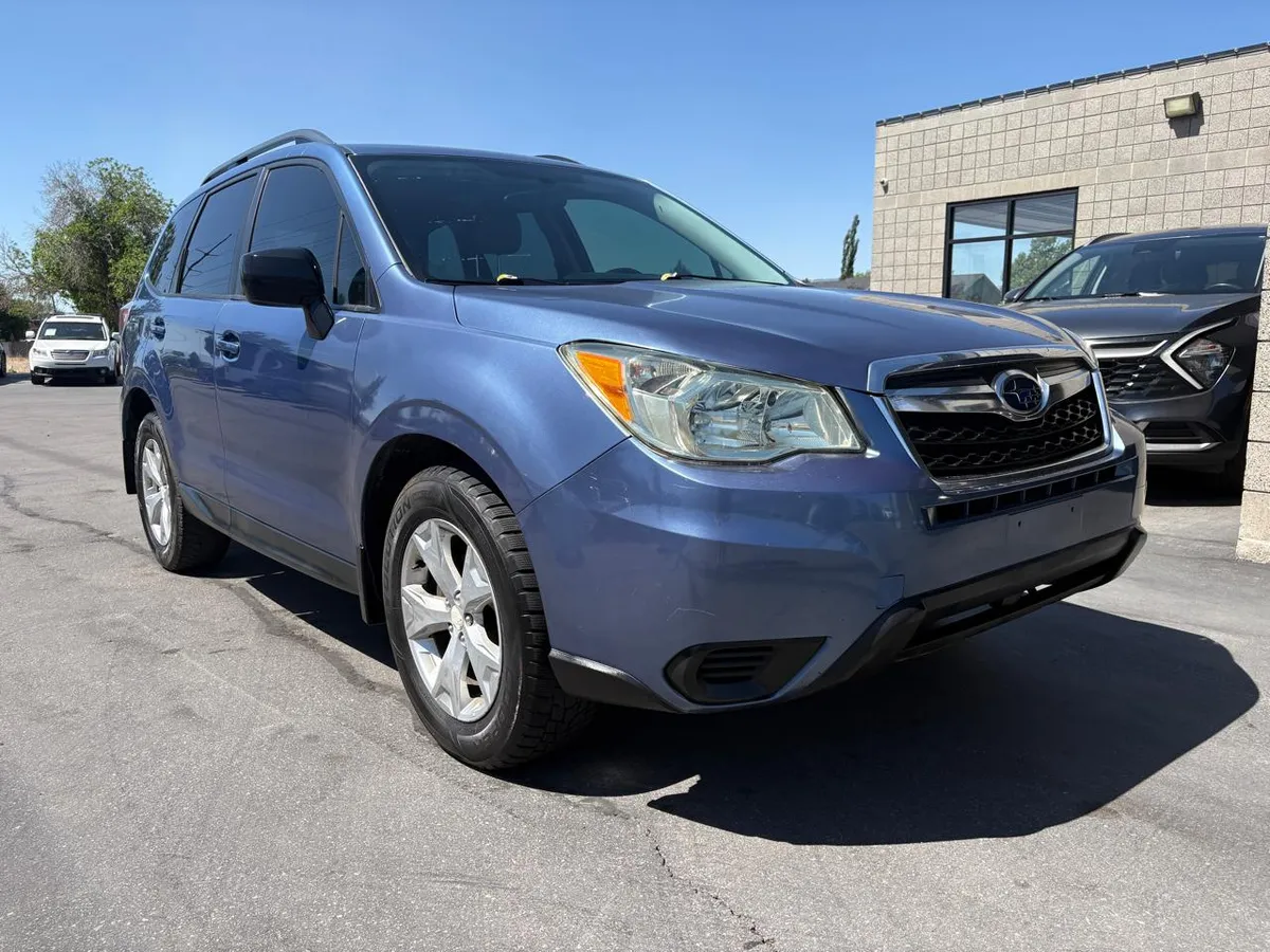 2015 Subaru Forester 4dr CVT 2.5i PZEV