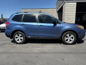 2015 Subaru Forester photo 4