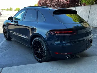Macan GTS 5