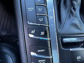Macan GTS 41