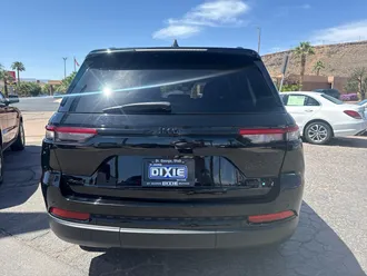 Grand Cherokee 4