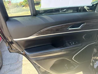 Grand Cherokee 16