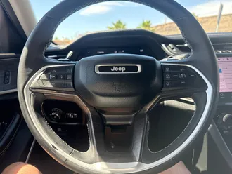 Grand Cherokee 26