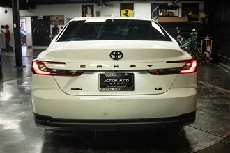 2026 TOYOTA CAMRY photo 6