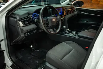 2026 TOYOTA CAMRY photo 7