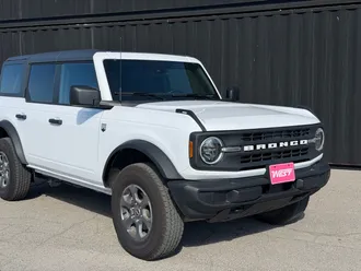 2025 Ford Bronco photo 3