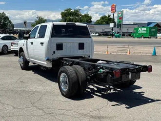 2026 Ram 3500 photo 6