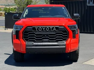 2022 Toyota Tundra Hybrid photo 2