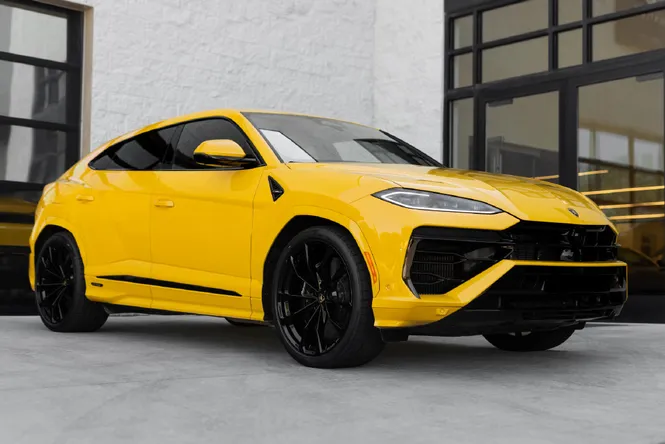 2026 Lamborghini Urus