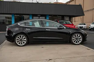 2019 Tesla Model 3 photo 4