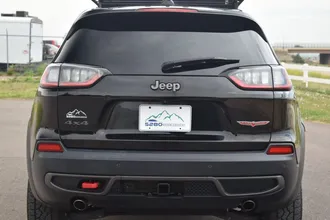 Cherokee 12