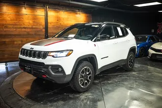 2025 JEEP COMPASS photo 2