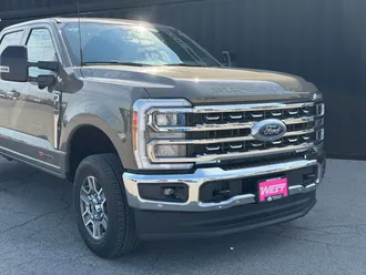 2026 Ford F-350SD photo 3